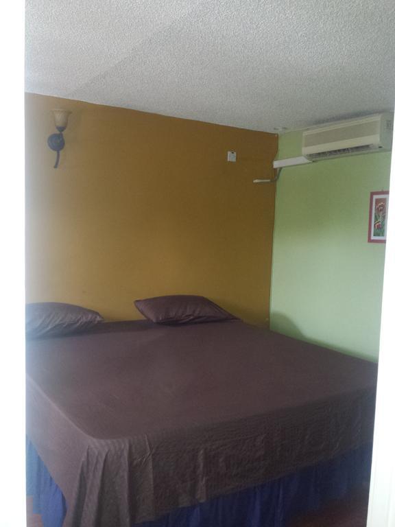 Impeccable Guest Rooms 2 Kingston Zimmer foto